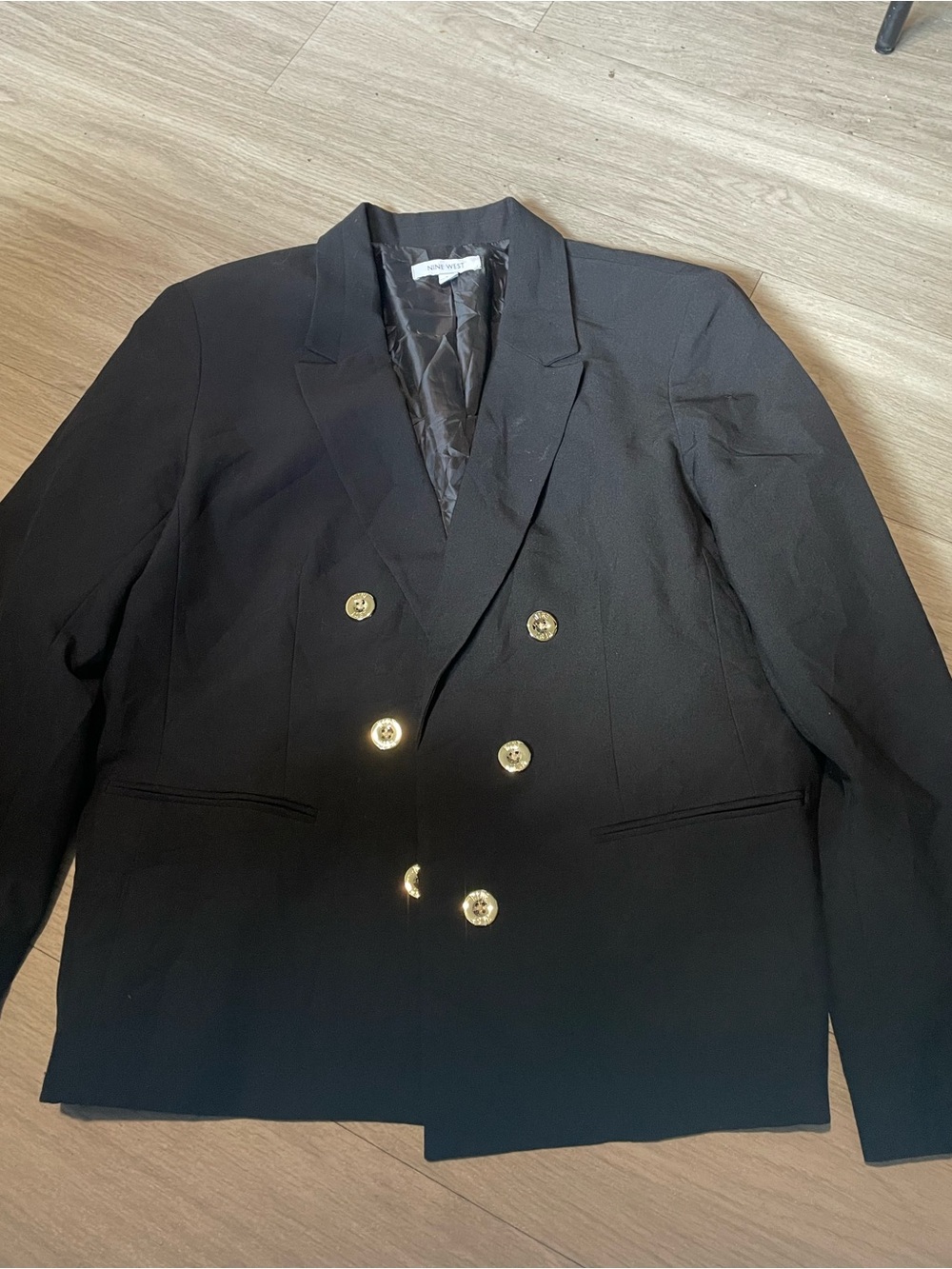 Double-Breasted Black Blazer with Gold Buttons - Unknown Brand